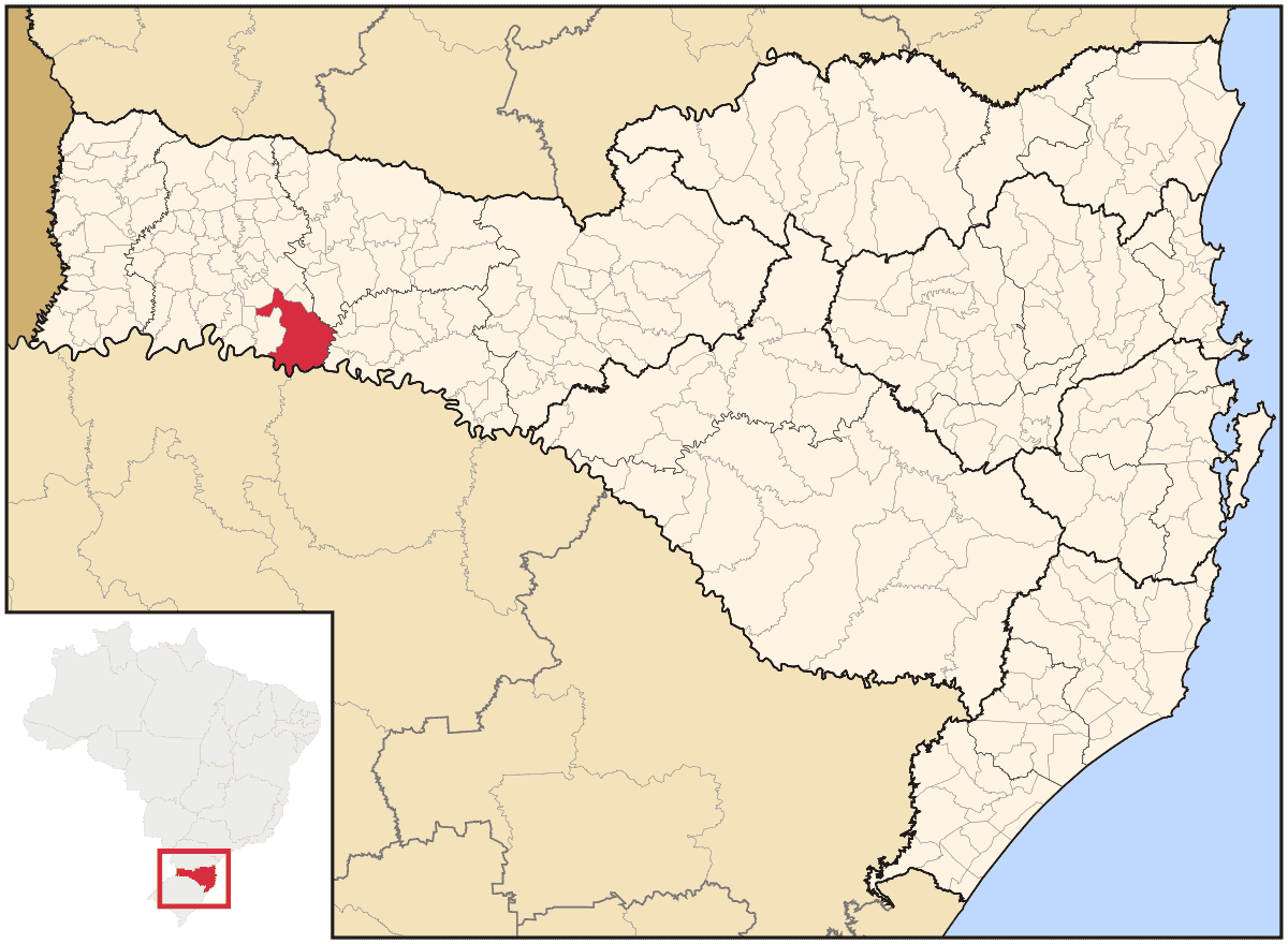 Mapa de localização do município de Chapecó dentro do estado de Santa Catarina